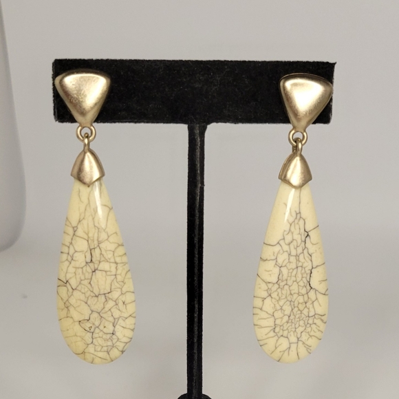💎 Drop Earrings - Picture 1 of 5